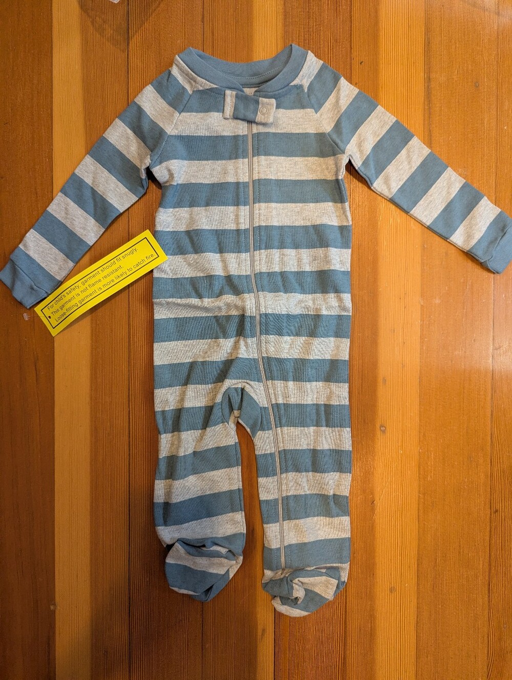 Pact organic gray steel blue stripe Footed One-Piece Zip Sleeper 9-12 mo NWT